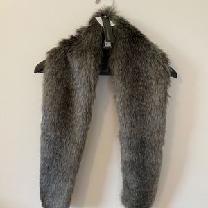 Parkhurst Faux Fur Scarf